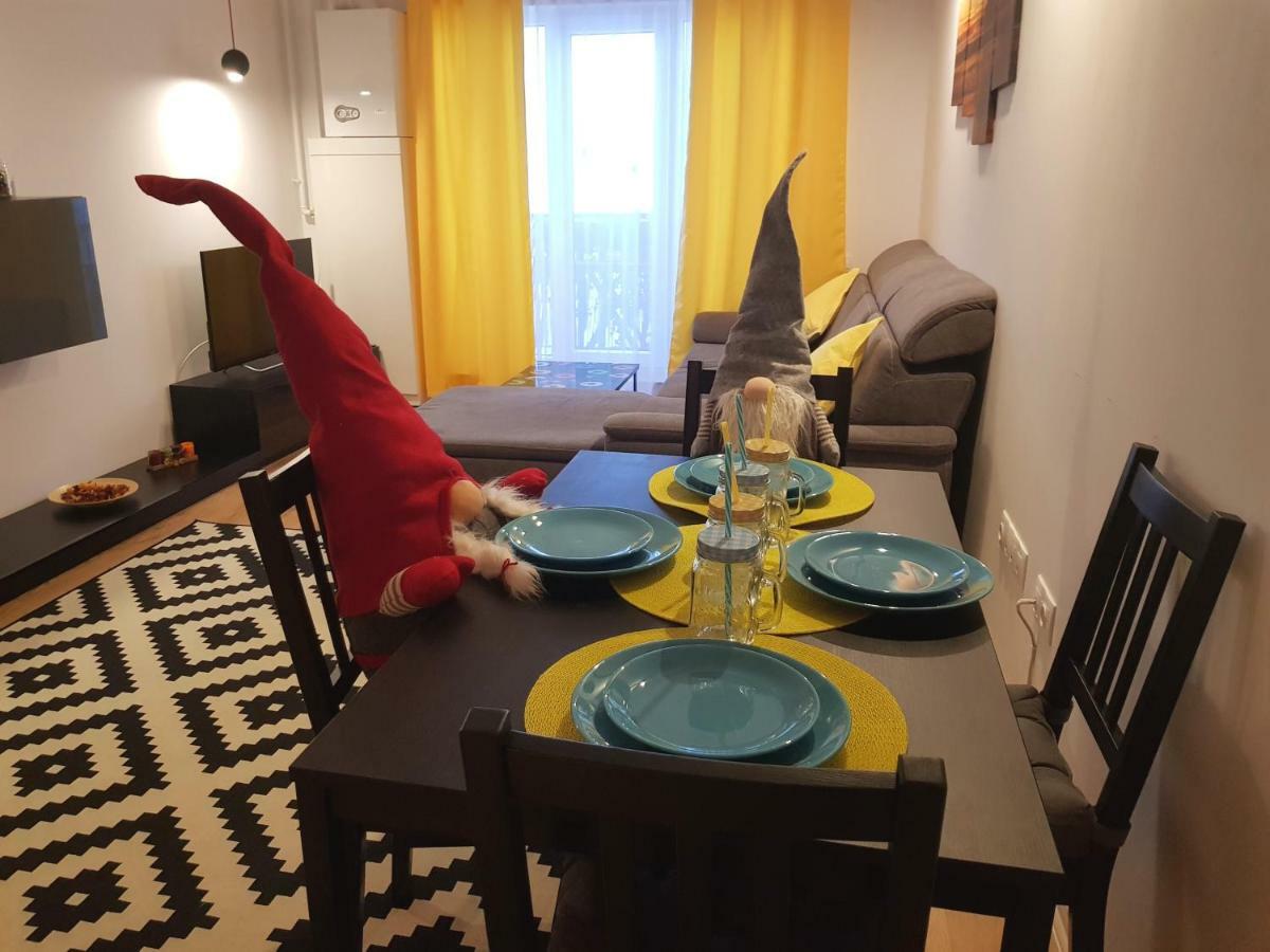 Luxury Apartment With Pool In North Bucharest Cretuleasca Luaran gambar